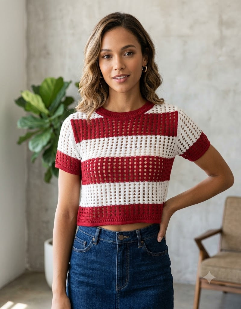 SHORT SLEEVE CROCHET CROP TOP