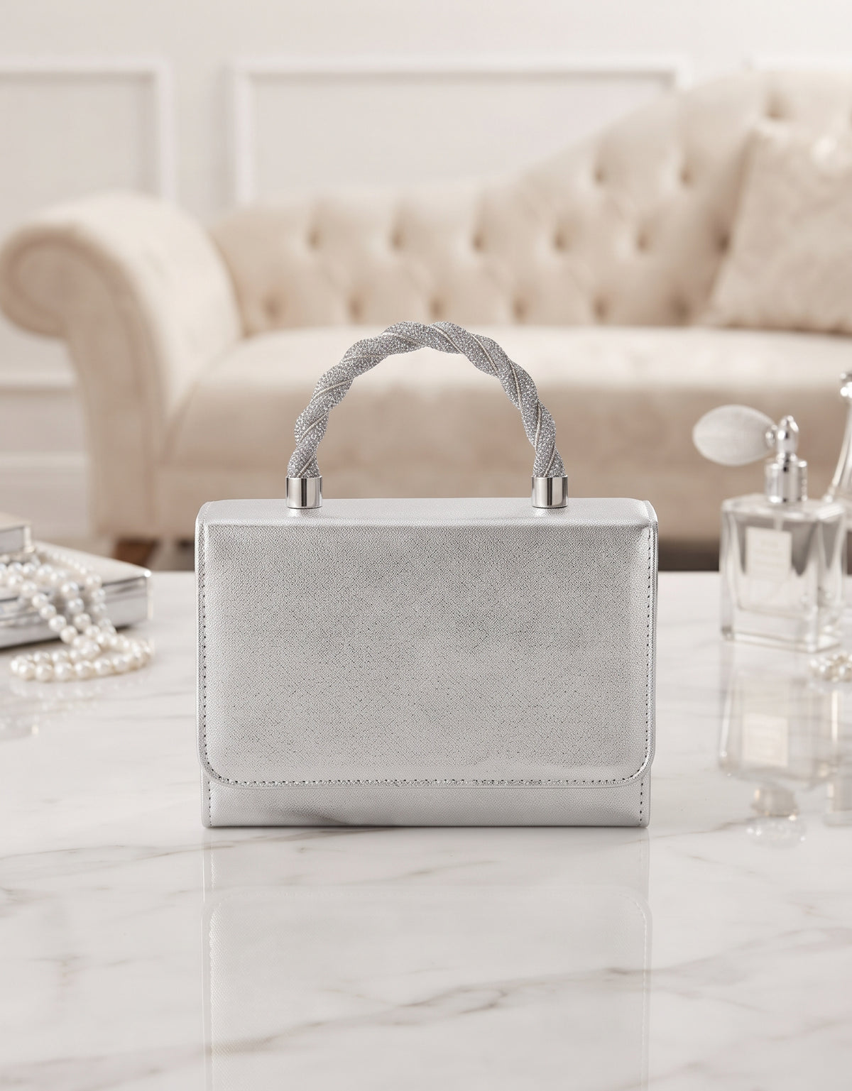 LADIES CASUAL CLUTCHES