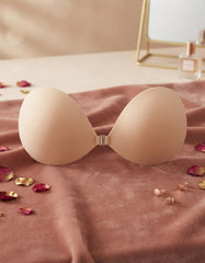 Women Kiss Bra